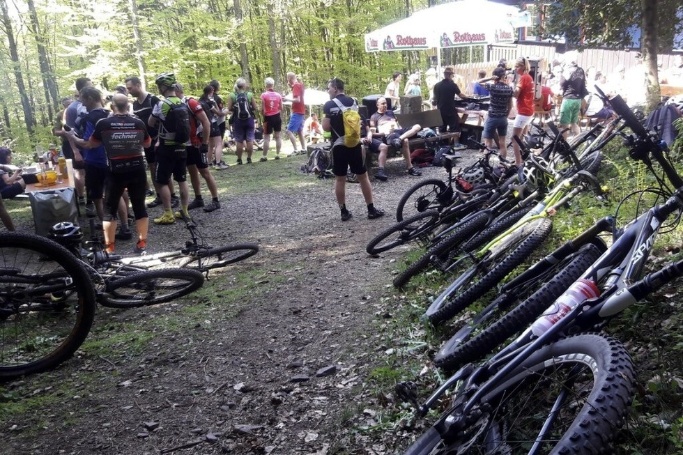Der Schwarzwaldverein l�dt zum Bike-Tag auf die Lahrer H�tte in Schuttertal-Schweighausen ein - Badische Zeitung TICKET