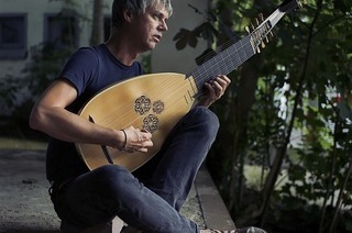 Zwei Musiker des Labels ECM-Records spielen in der Michaelskapelle Freiburg