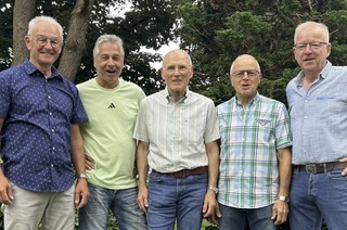Hans und seine Oldies spielen tanzbare Hits beim Hock am Winzerh�s in Friesenheim-Oberschopfheim
