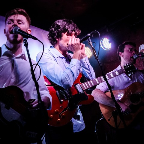 Beatles Tribute mit Big Tom and the Bogsnorklers - BERLIN - 01.08.2026 20:00