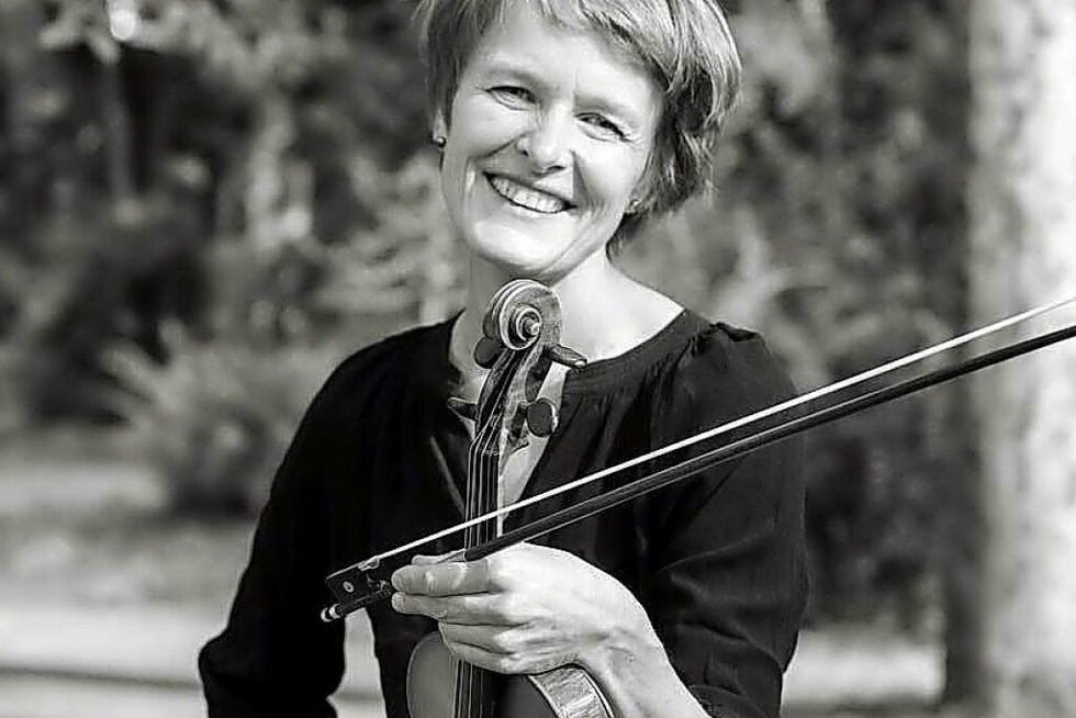 Die Violinistin Kirsten Harms und die Pianistin Yuuki Katsukawa geben ein Gastkonzert auf dem Melcherhof im Ibental - Badische Zeitung TICKET