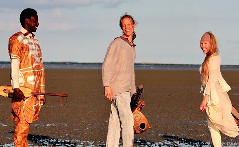 Nils Kercher Trio mit Special Guest Oumar Barou Kouyat� (Mali) - African Pulse & Nordic Space - Berlin - 11.10.2026 20:00